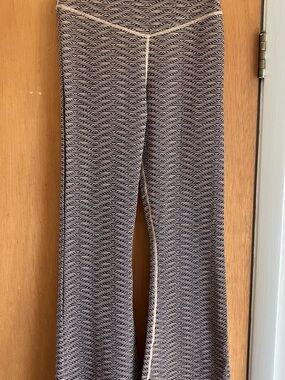 The Upside flare leggings sz L